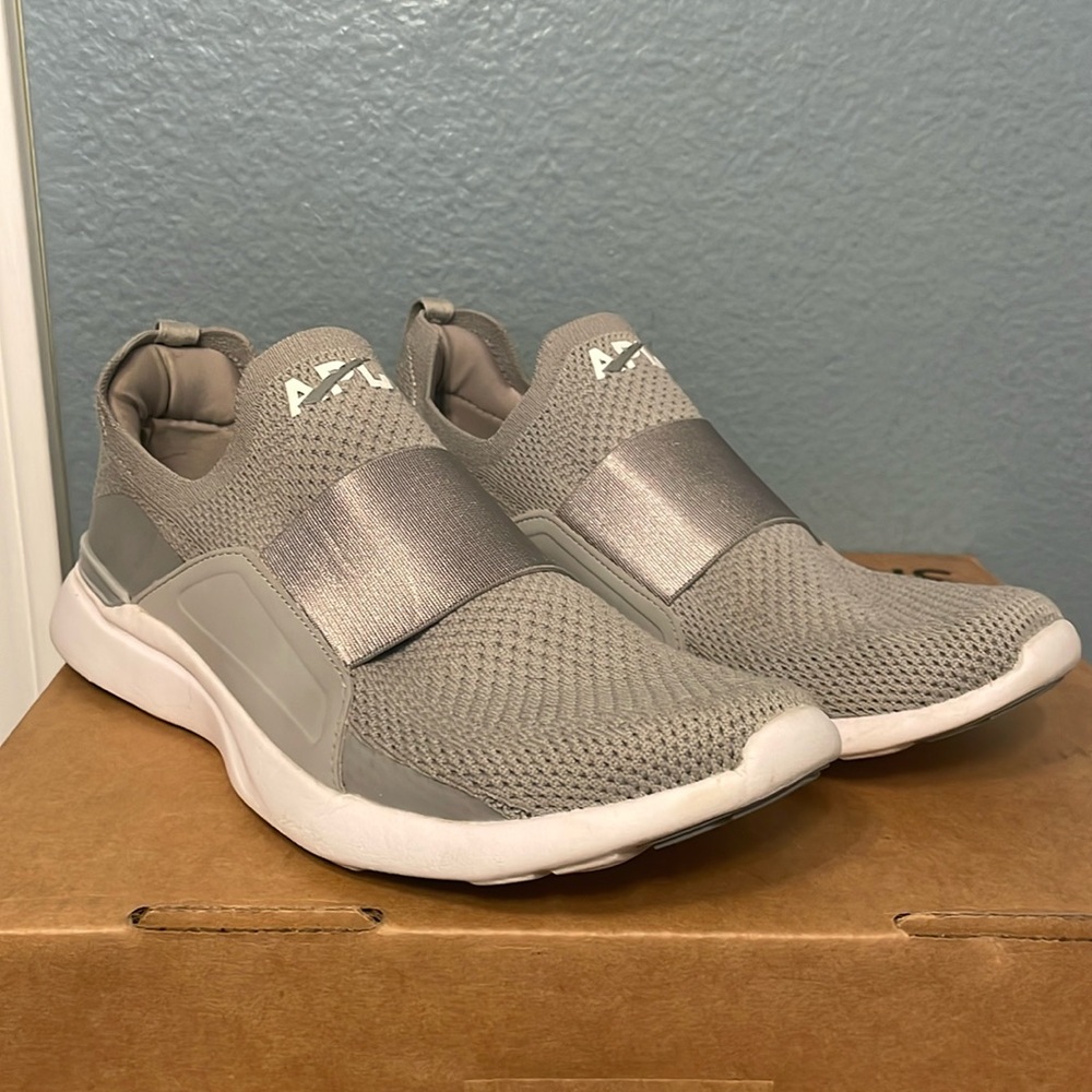 Grey APL TechLoom Bliss